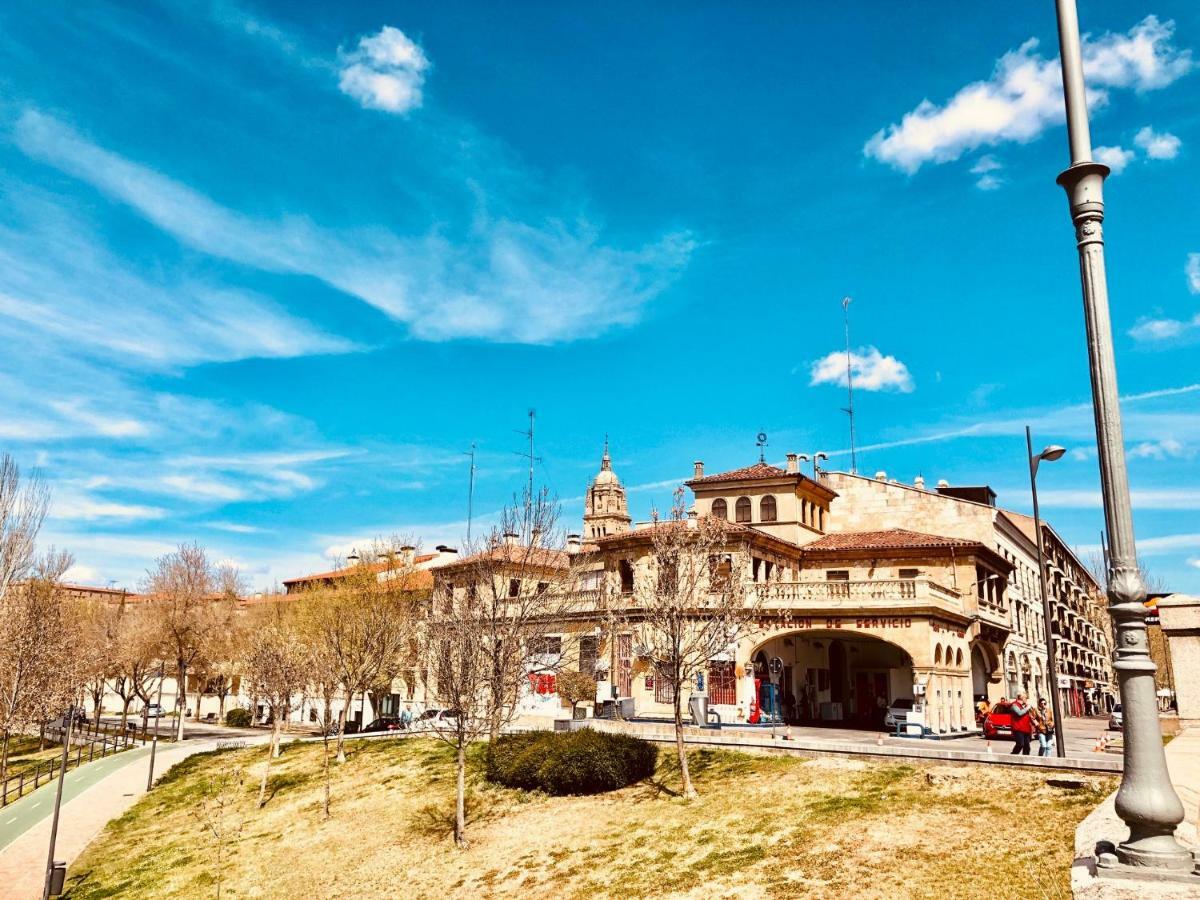 Apartamento Reyes De Espana / Free Parking & Wi Fi Salamanca Ngoại thất bức ảnh